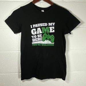 Live and Tell I Paused My Game To Be Here T-shirt